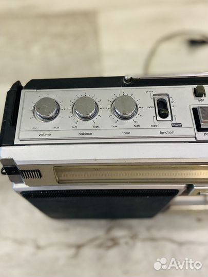 Магнитола Sharp GF 8686H