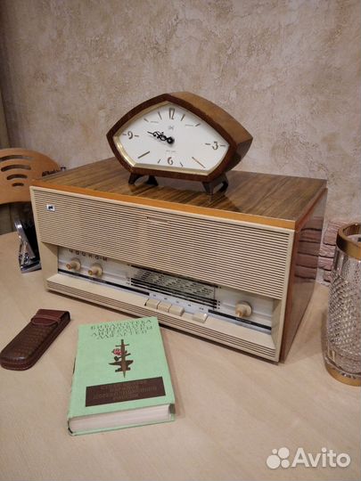 Радиола, Чайка М