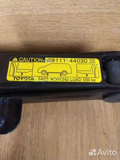 Домкрат. Toyota Alphard. Toyota Noah. Япония #1769