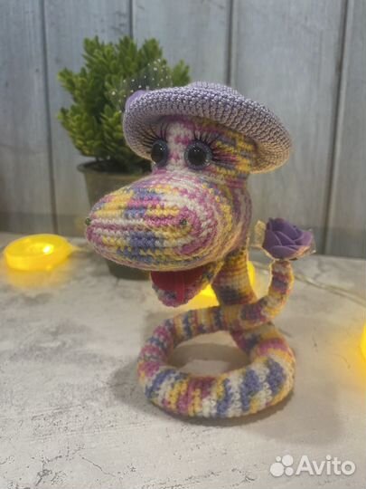 Змейка - символ 2025 года