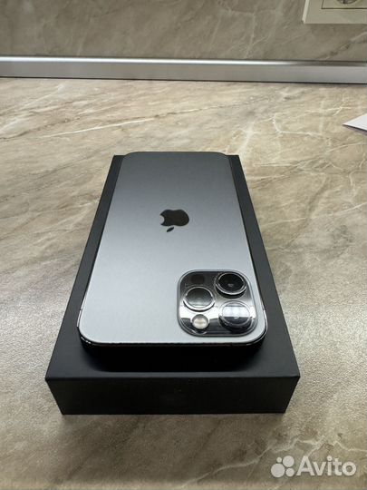 iPhone 12 Pro, 256 ГБ