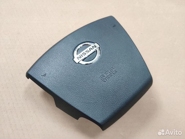 Заглушка руля Nissan Teana J31