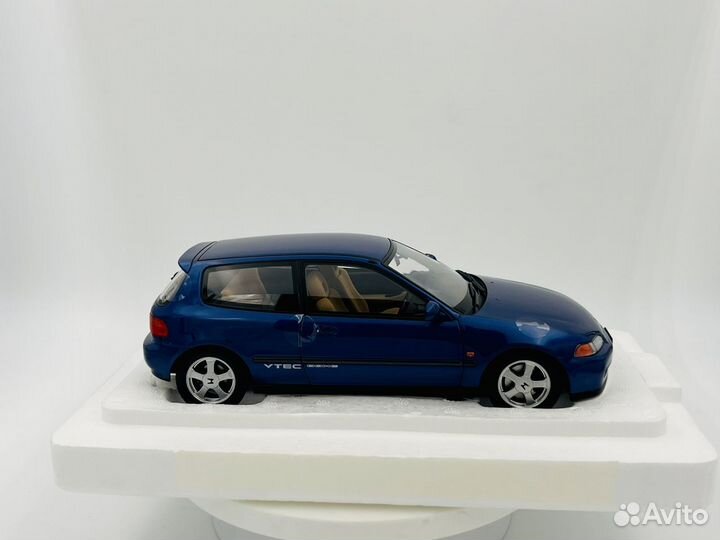 1/18 LCD Honda Civic EG6 Blue