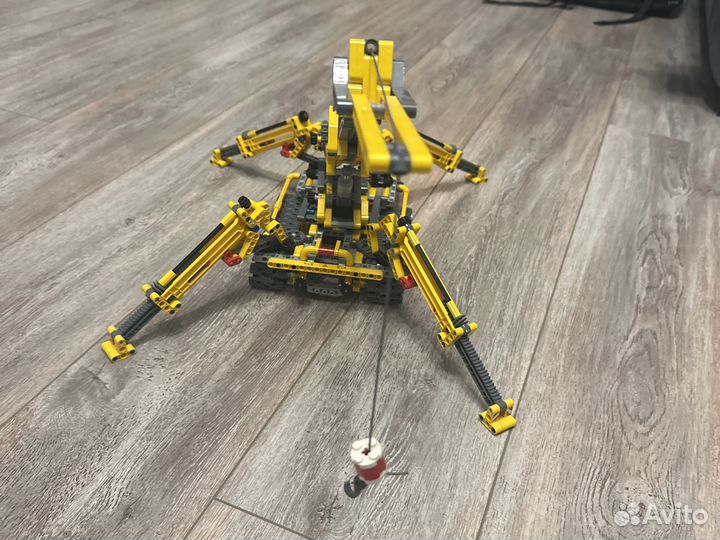 Lego Technic 42097 Компактный гусеничный кран