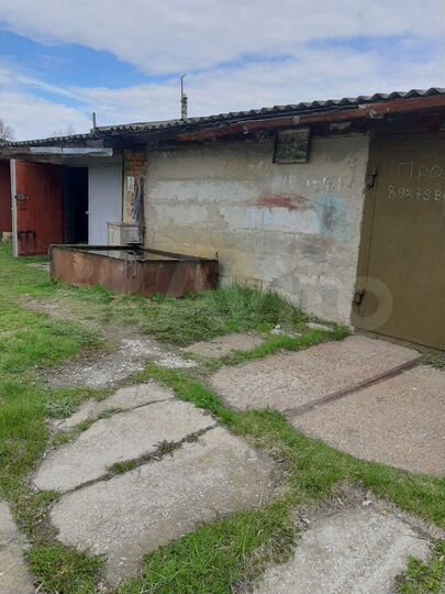 Гараж, > 30 м²