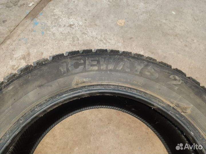 Lassa Iceways 2 225/55 R17