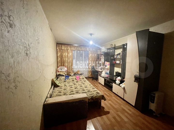 2-к. квартира, 47 м², 3/5 эт.