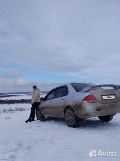 Mitsubishi Lancer 1.6 МТ, 2005, 310 000 км