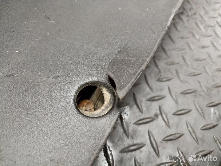 Крыло заднее правое Man TGA, Man TGX