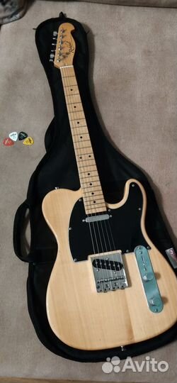 Электрогитара в виде Fender Telecaster Rockdale