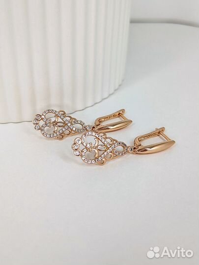 Классические висячие серьги золото 585 RG