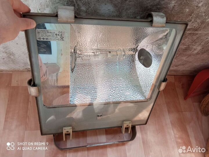 Фонарь прожектор SBP LEO/S 252-94-CR