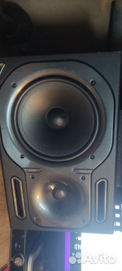 Студийные мониторы behringer B2031P