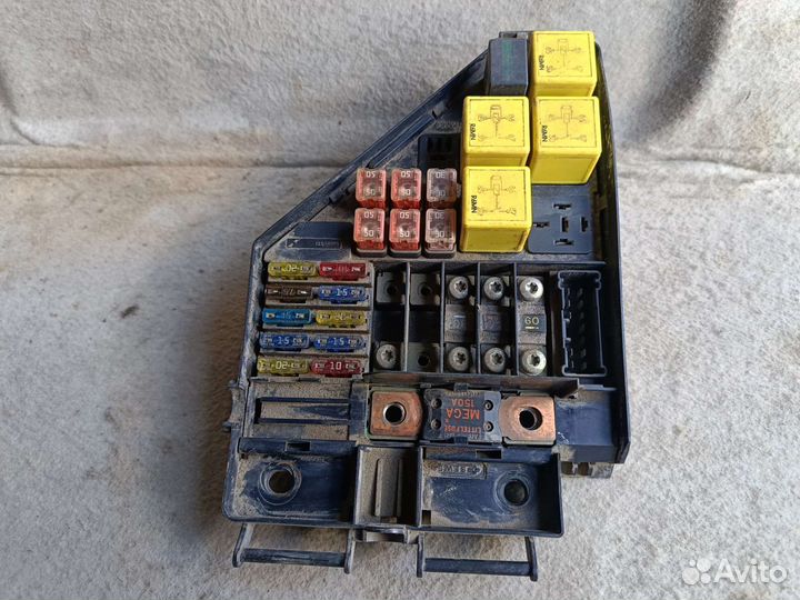 Блок предохранителей Rover 45