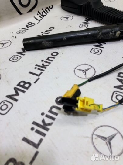 Замок ремня безопасности передний правый Mercedes