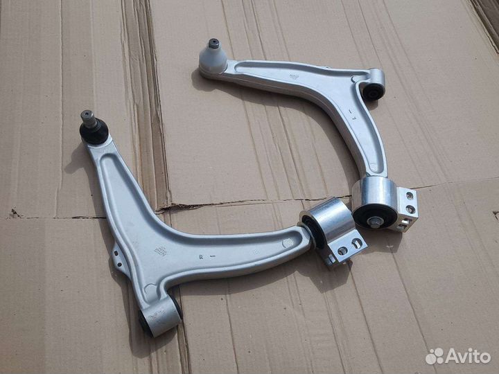 Рычаг передний нижний Opel vectra C 2002-2008
