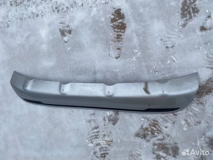 Накладка заднего бампера Mitsubishi Outlander