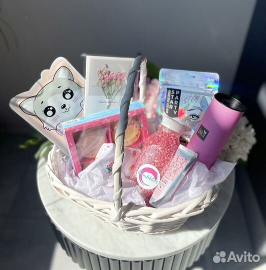 Подарок на 14 февраля девушке