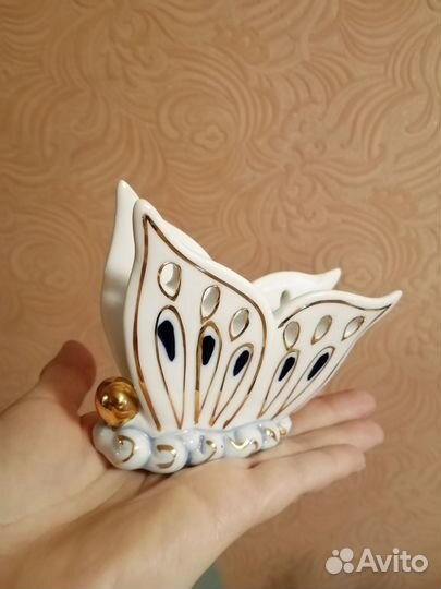 Продаю салфеточницу