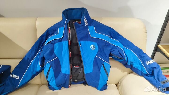 Снегоходный костюм yamaha
