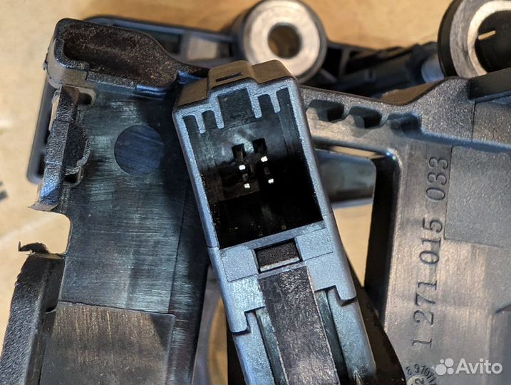 Кнопка памяти сидений Skoda Octavia A5 VW Passat B