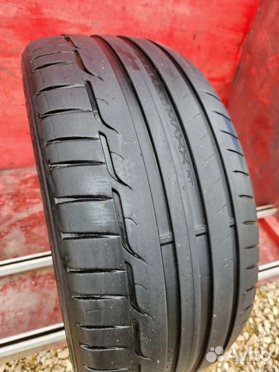 Dunlop Sport Maxx RT 225/40 R18