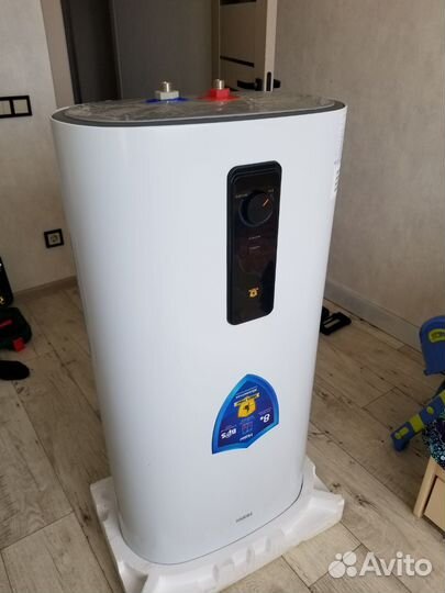 Бойлер плоский водонагреватель 80 л новый Haier f3