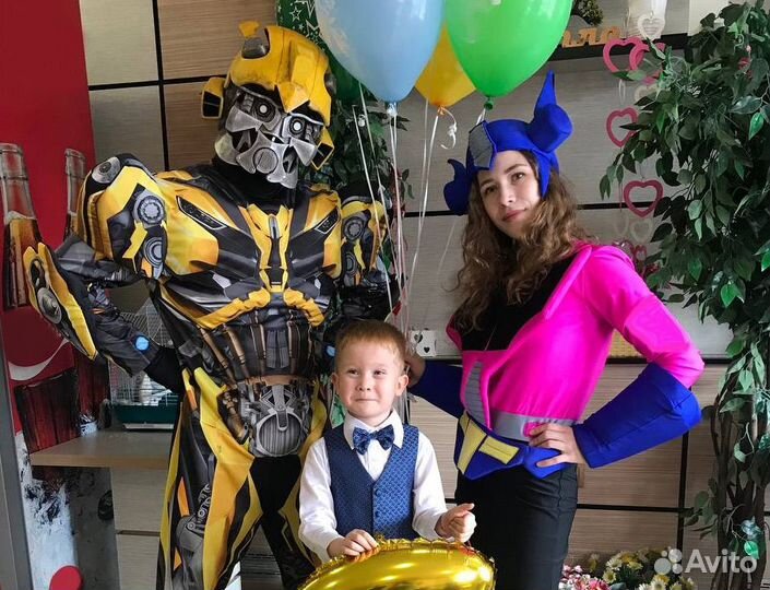 Аниматор на детский праздник день шоу пузырей