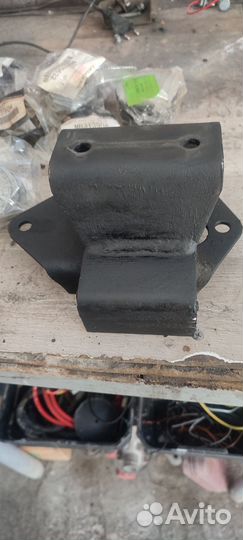 Рама mitsubishi pajero 2