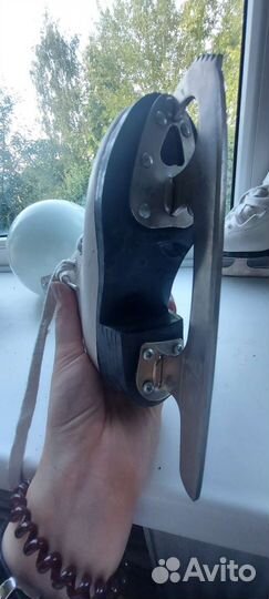 Коньки фигурные Graf Montana Gold 26 р-р