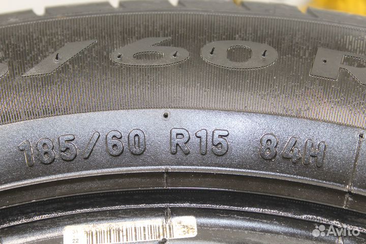 Pirelli Cinturato P1 185/60 R15 84H