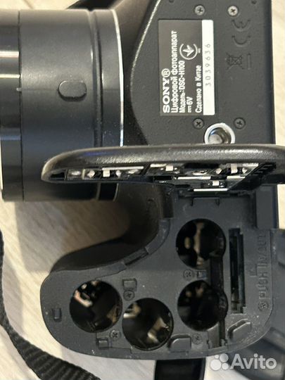 Цифровой фотоаппарат Sony dsc-h100