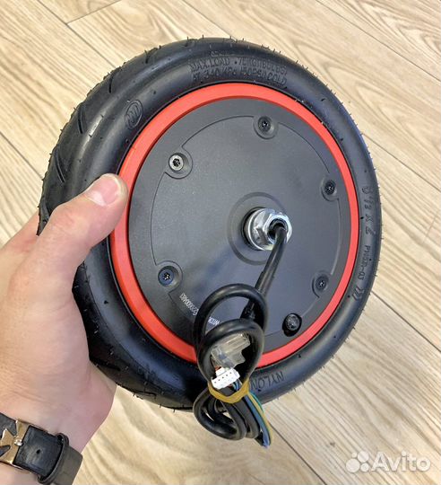 Мотор колесо 36v -360w M365 PRO