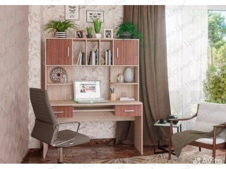 Компьютерный стол. Новый компьютерный стол