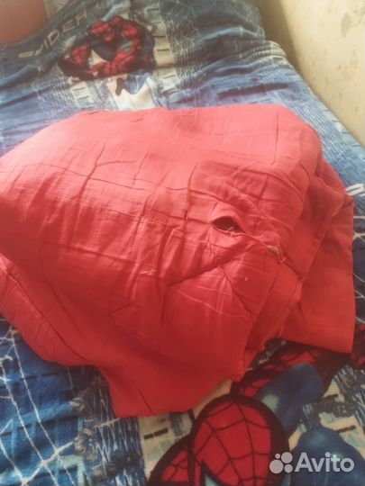 Одеяло ватное, подушки, одеяло шерстяное отдам