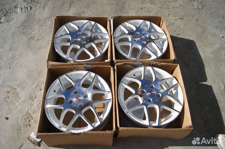 Абсолютно новые диски NZ R15 4x98