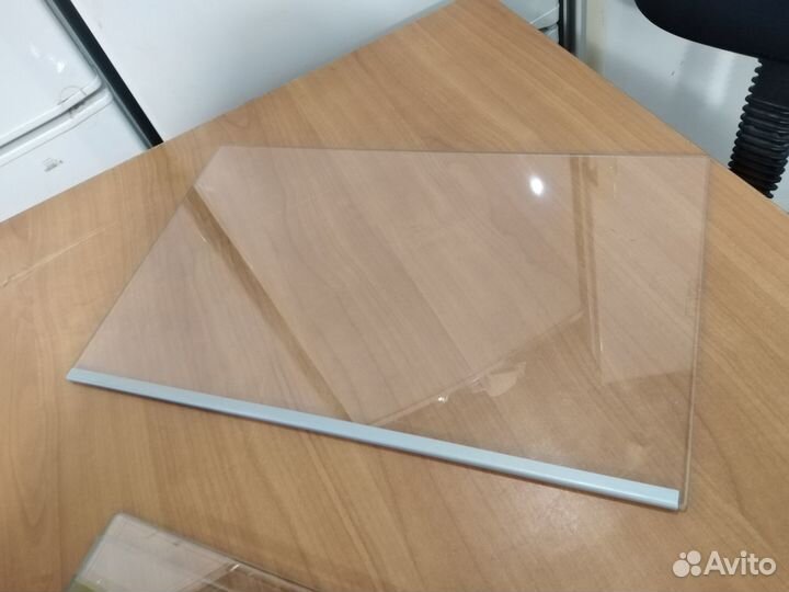 Стеклянные полки для холодильника Candy