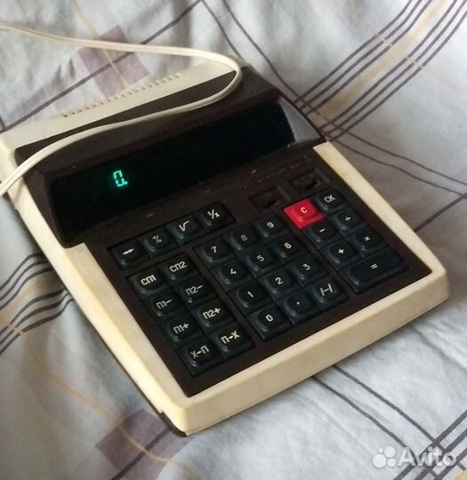 Калькулятор Электроника мк 44