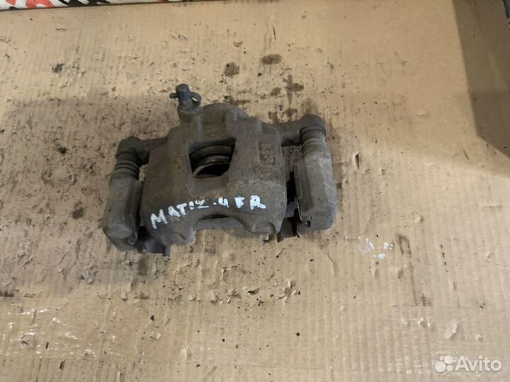 Суппорт передний левый правый Daewoo Matiz