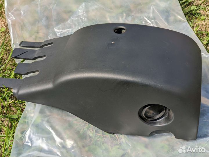 Кожух Audi q3 8u0953497