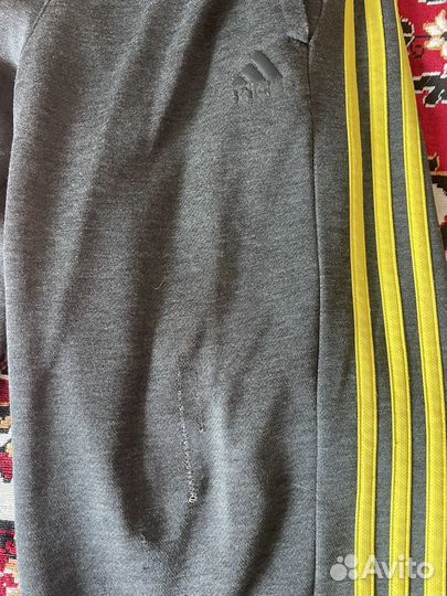 Костюм adidas essentials