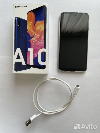 Samsung Galaxy A10, 2/32 ГБ