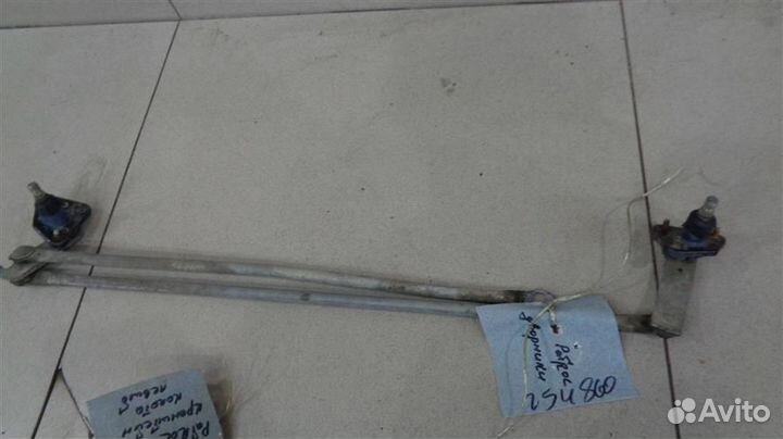 Трапеция стеклоочистителей Nissan Patrol Y61 1997