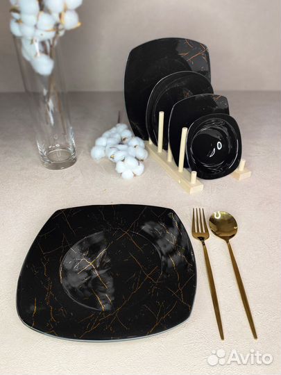 Столовый сервиз. Турецкий фарфор