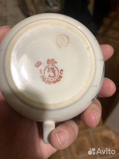 Чайные сервизы и другая посуда