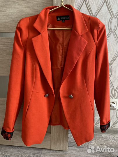 Пиджак женский
