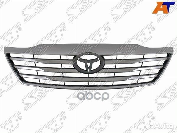 Решетка радиатора Toyota Fortuner 11-15