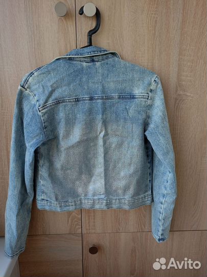 Джинсовая куртка для девочки