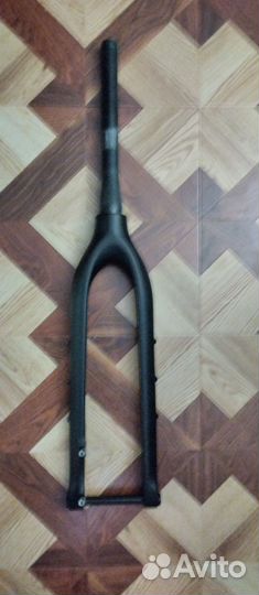 Вилка карбоновая под ось 100*15