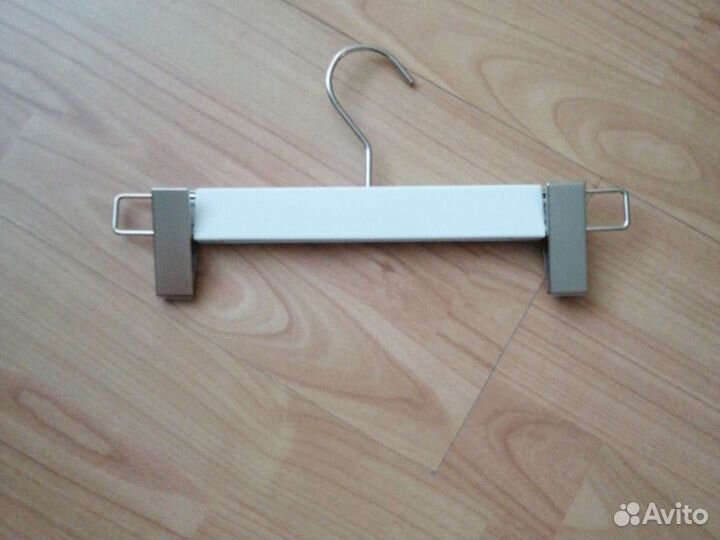 Вешалки с прищепками